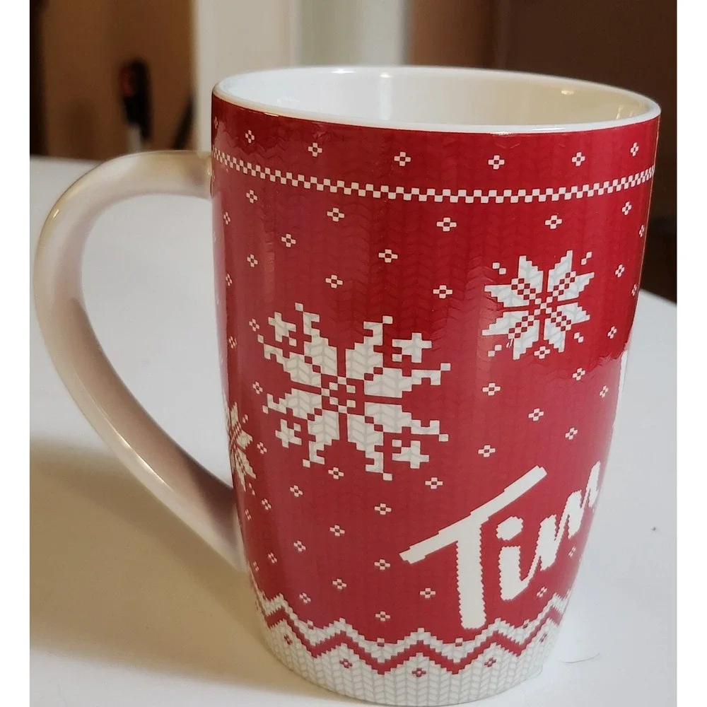 Tim‎ Horton's Snowflake Sweater Mug 2015 Red & White Limited Edition Coffee Cup